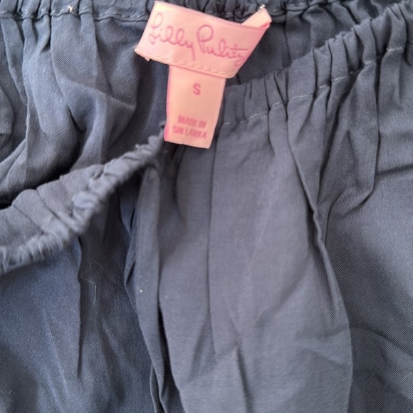 Lilly Pulitzer Sain Top – True Navy – Size Small – NWT - Picture 2 of 8